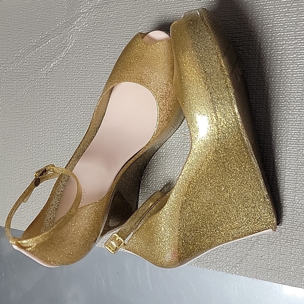 Glitter Gold Jelly Wedges